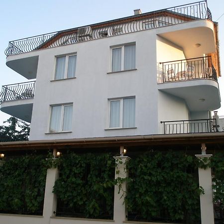 Family Hotel Maritime Achtopol Exteriér fotografie