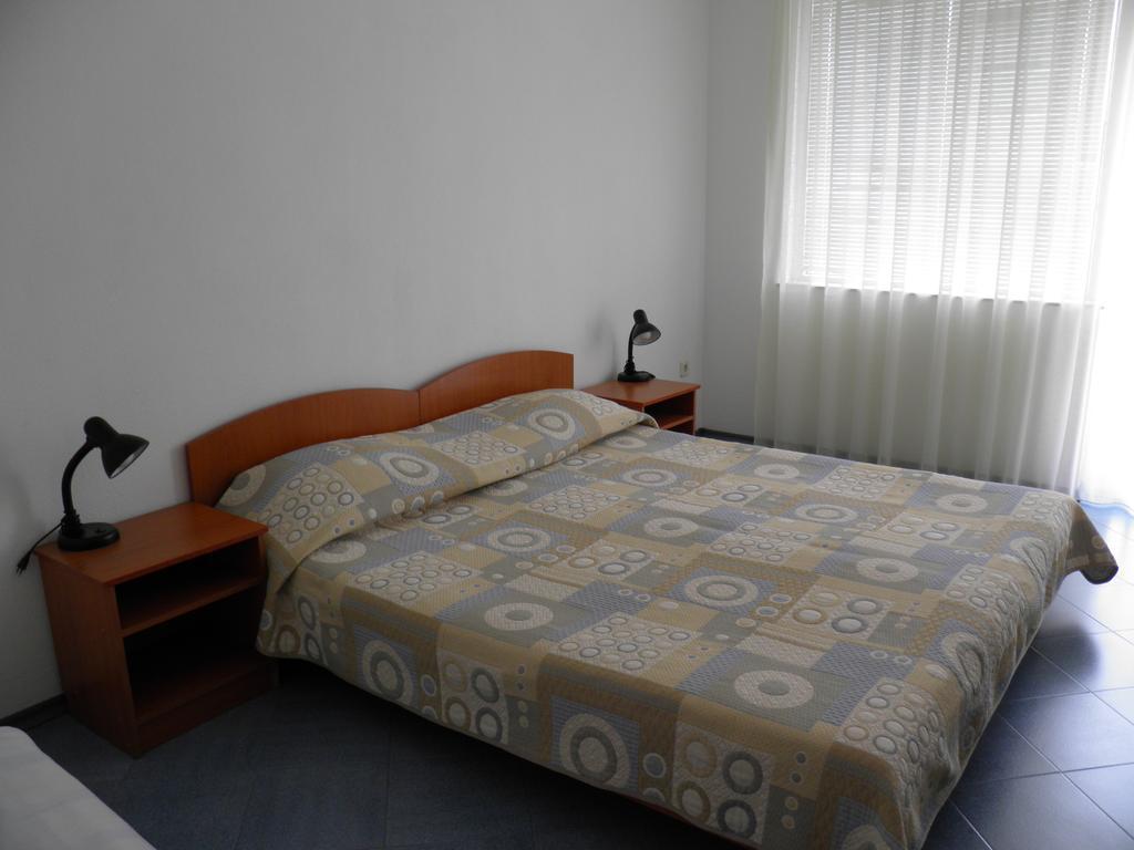 Family Hotel Maritime Achtopol Exteriér fotografie